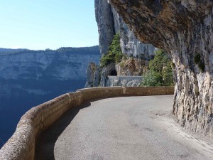 <strong>Vercors, Route du vertige</strong><br />Encorbellements à couper le souffle Vercors, Route du vertige