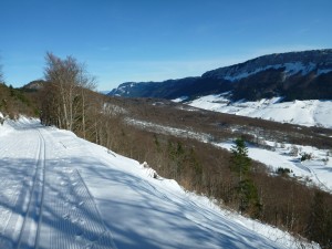 montée du col du Mont Noir- Vue sur le vallon de Rencurel et le col de Romeyère, dans la montée du col du Mont Noir