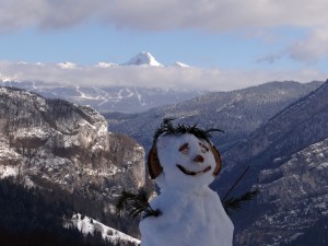 Bonhomme de neige- tout sourire avec le retour de la neige pour les vacances de février !