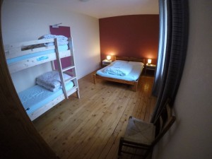 Chambre 4 personnes- l'Estive