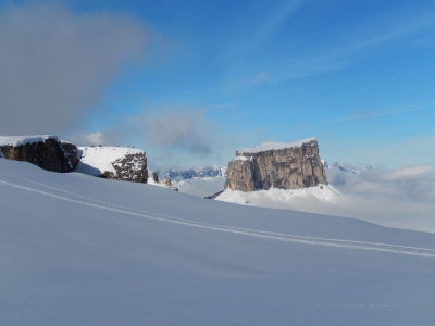 Retraite Kundalini & Yin yoga, ski et rando au Nouvel An à la montage